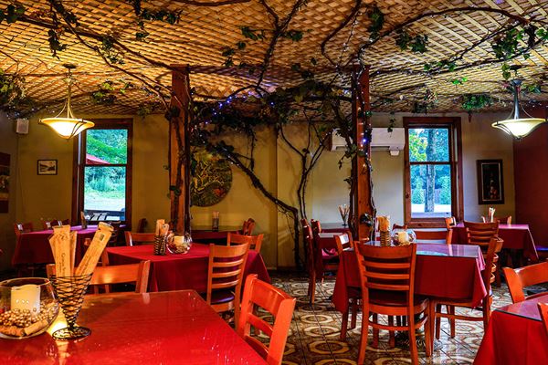 Cherry Valley Vineyards