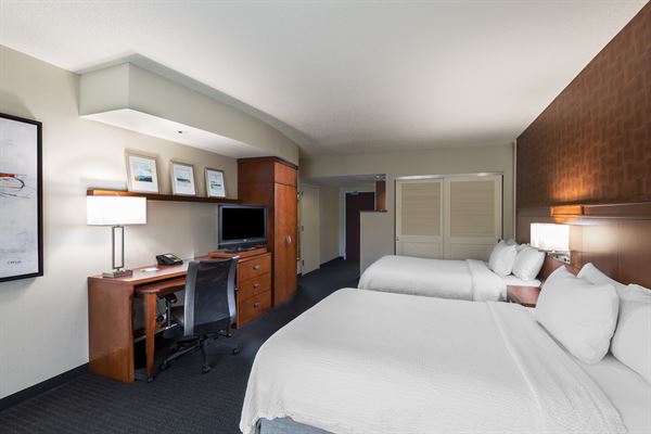 Courtyard Atlanta Buford Mall of Georgia