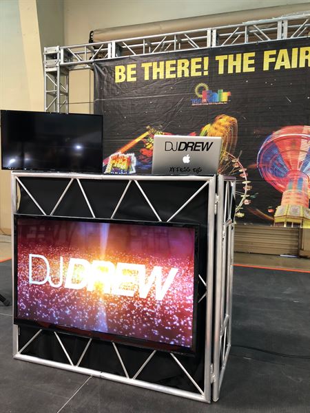 Xpress Entertainment