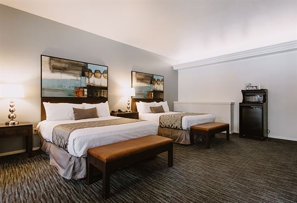 Tamarack Beach Resort