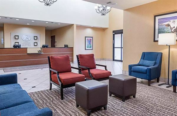 Comfort Suites Of Ennis