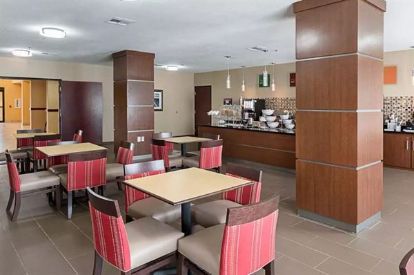 Comfort Suites Of Ennis