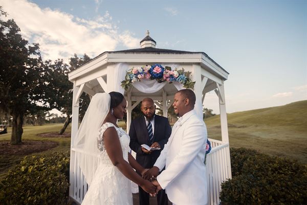 Unique Elements Weddings & Events, LLC