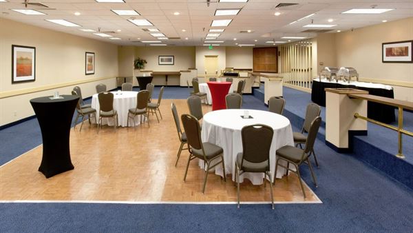 Red Lion Hotel & Conference Center Cheyenne