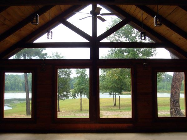 Hidden Timbers Lakeside Venue