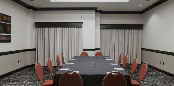 DoubleTree Suites by Hilton Hotel Bentonville