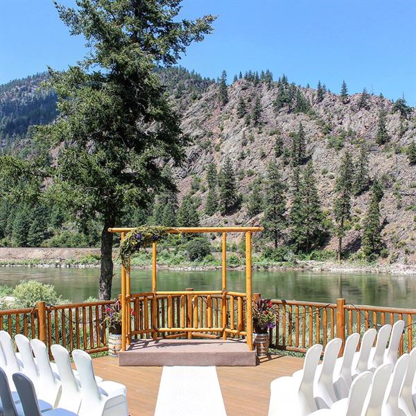 Quinn's Hot Springs Resort