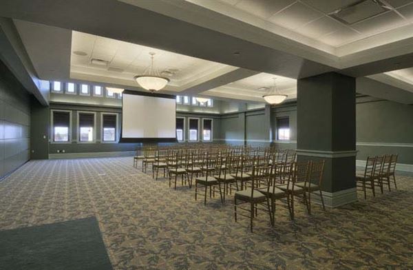 Fort Piqua Plaza Banquet Center