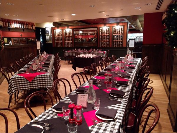 Salut Bar Americain - St. Paul