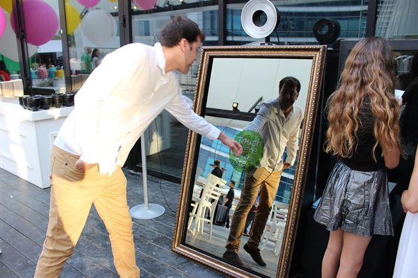 Snapshot Photo Booth Rental