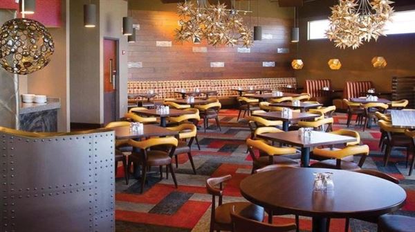 DoubleTree Omaha Southwest