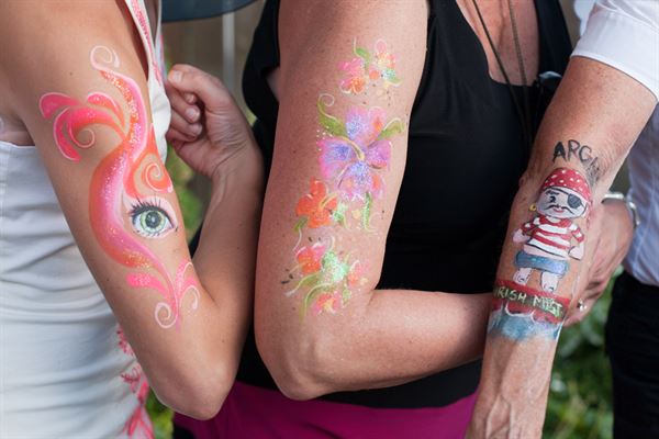 illustriddler, LLC FACE PAINTING FACE PAINTER