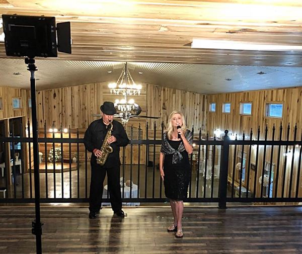 Bullard Farm And Pavilion/Hitchin Post