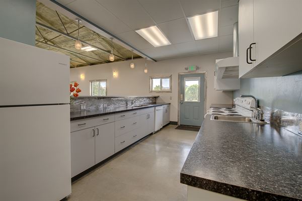 Roystone Hot Springs and Event Center