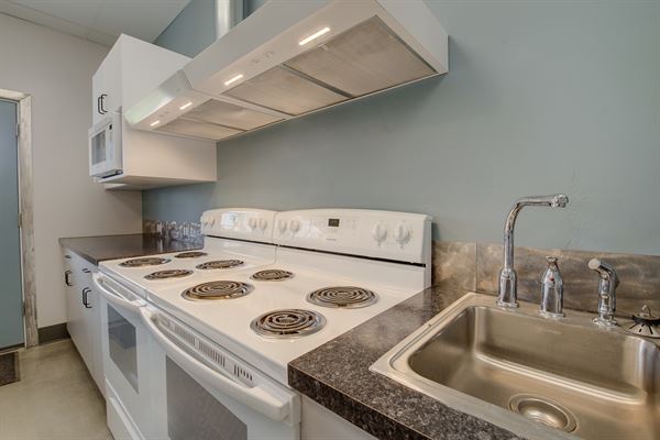 Roystone Hot Springs and Event Center