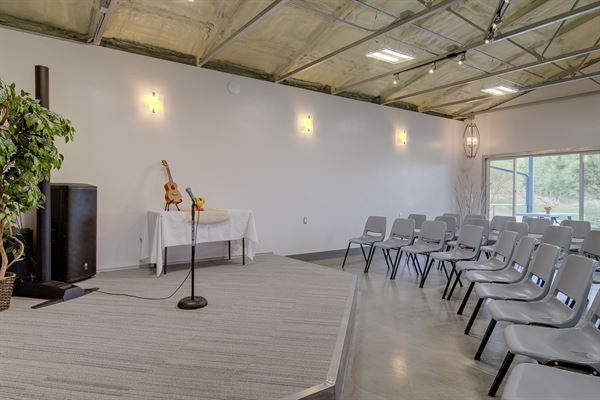 Roystone Hot Springs and Event Center