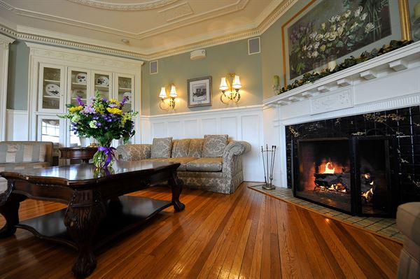 Traditions at the Glen