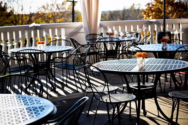 J. Liu Restaurant & Bar of Worthington