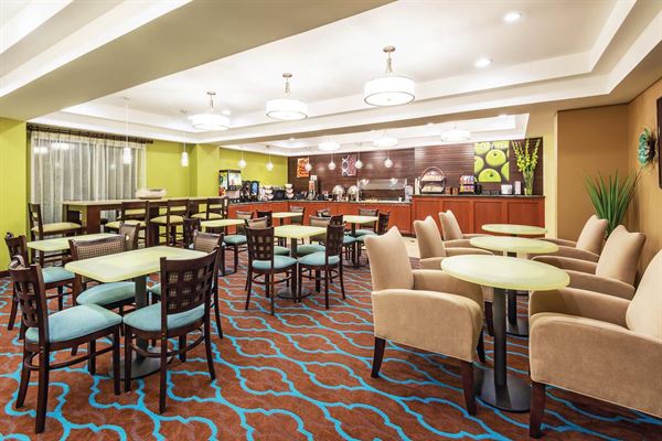 La Quinta Inn & Suites Boise Towne Square