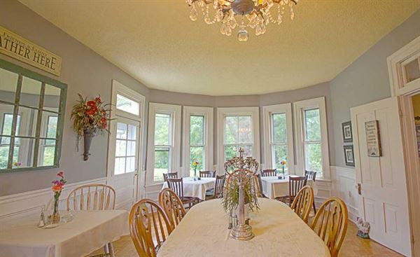 Orchard House Bed & Breakfast