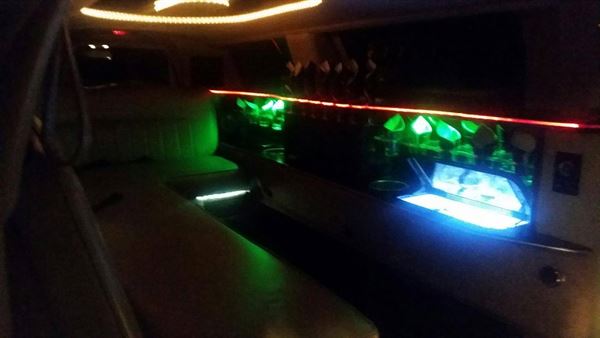 MISS LIMOUSINE SERVICE LLC