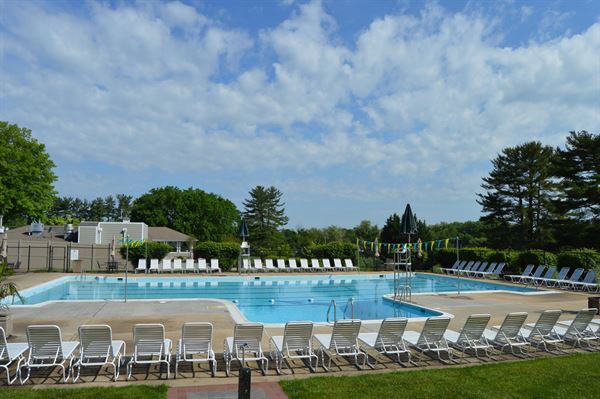 The Montgomery Country Club