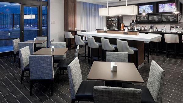 Courtyard Richmond Downtown