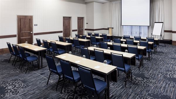 Courtyard Richmond Downtown