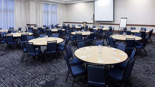 Courtyard Richmond Downtown