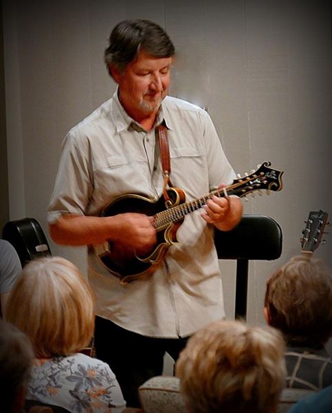 Bob Knysz - The Mandolin Player