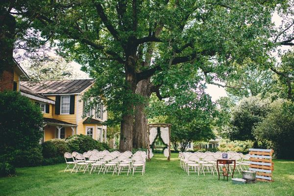 The 1812 Hitching Post