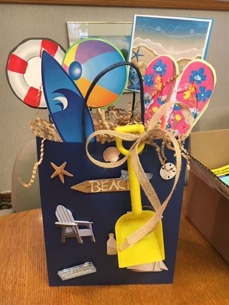 Center of Attention (Homemade Party Decorations & Centerpieces)