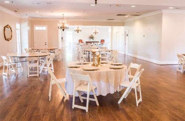 Lawrence Preserve at Horseleg Creek