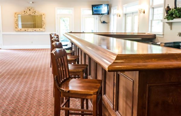 Lawrence Preserve at Horseleg Creek