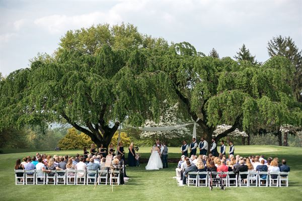 Colonial Golf and Tennis Club