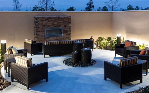 Courtyard Houston North/Shenandoah