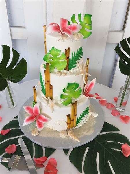 A Slice of Heaven Handcrafted Wedding and Event Cakes