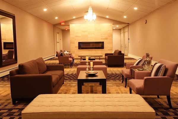 Pomeroy Hotel & Conference Centre