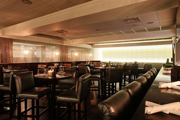 Pomeroy Hotel & Conference Centre