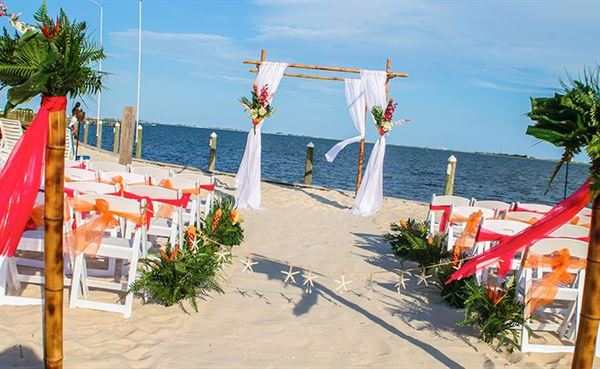 Best Western Navarre Waterfront - Paradise Pavilion