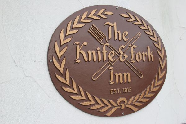 Knife & Fork Inn