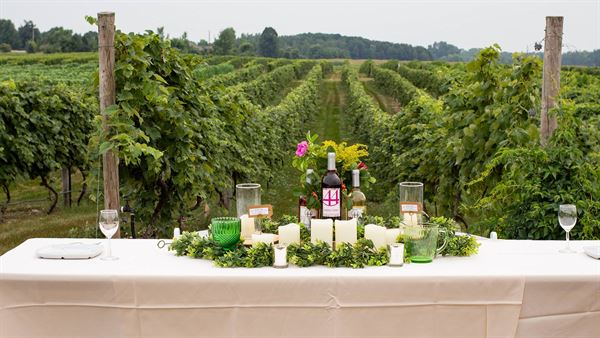 The Alcove at Parallel 44