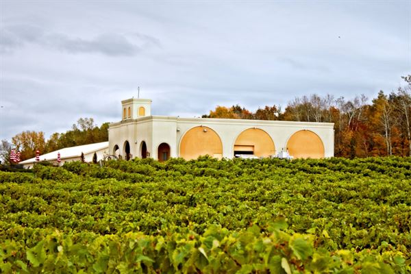 The Alcove at Parallel 44