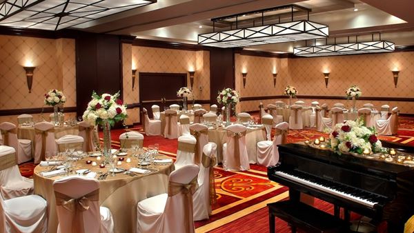 Trumbull Marriott Shelton