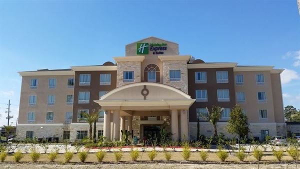 Holiday Inn Express & Suites Atascocita