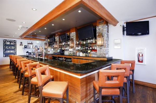 Holiday Inn Hotel & Suites Denver Airport