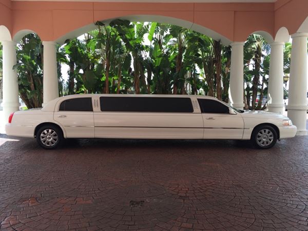 Presley Limousines