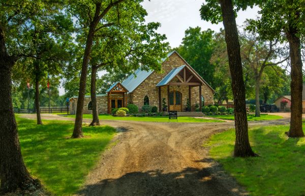 Wind Dancer Retreat Ranch