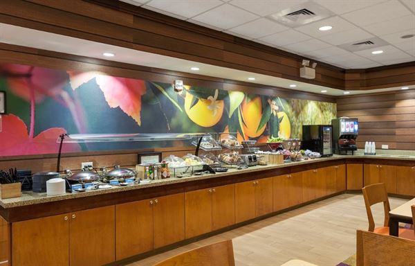 Fairfield Inn & Suites - Elizabeth City