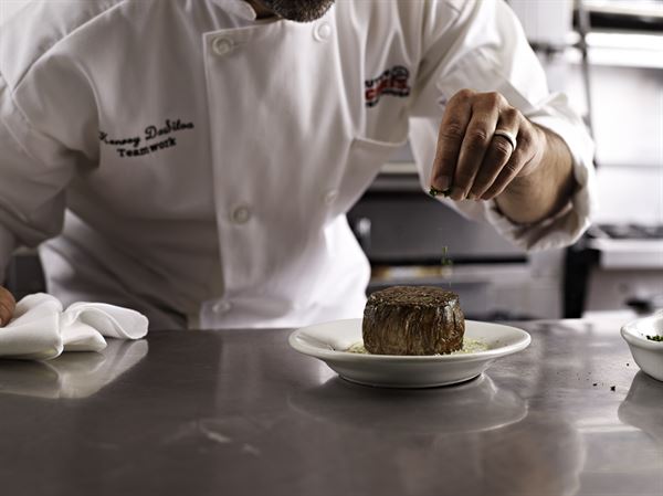 Ruth's Chris Steak House - Woodland Hills